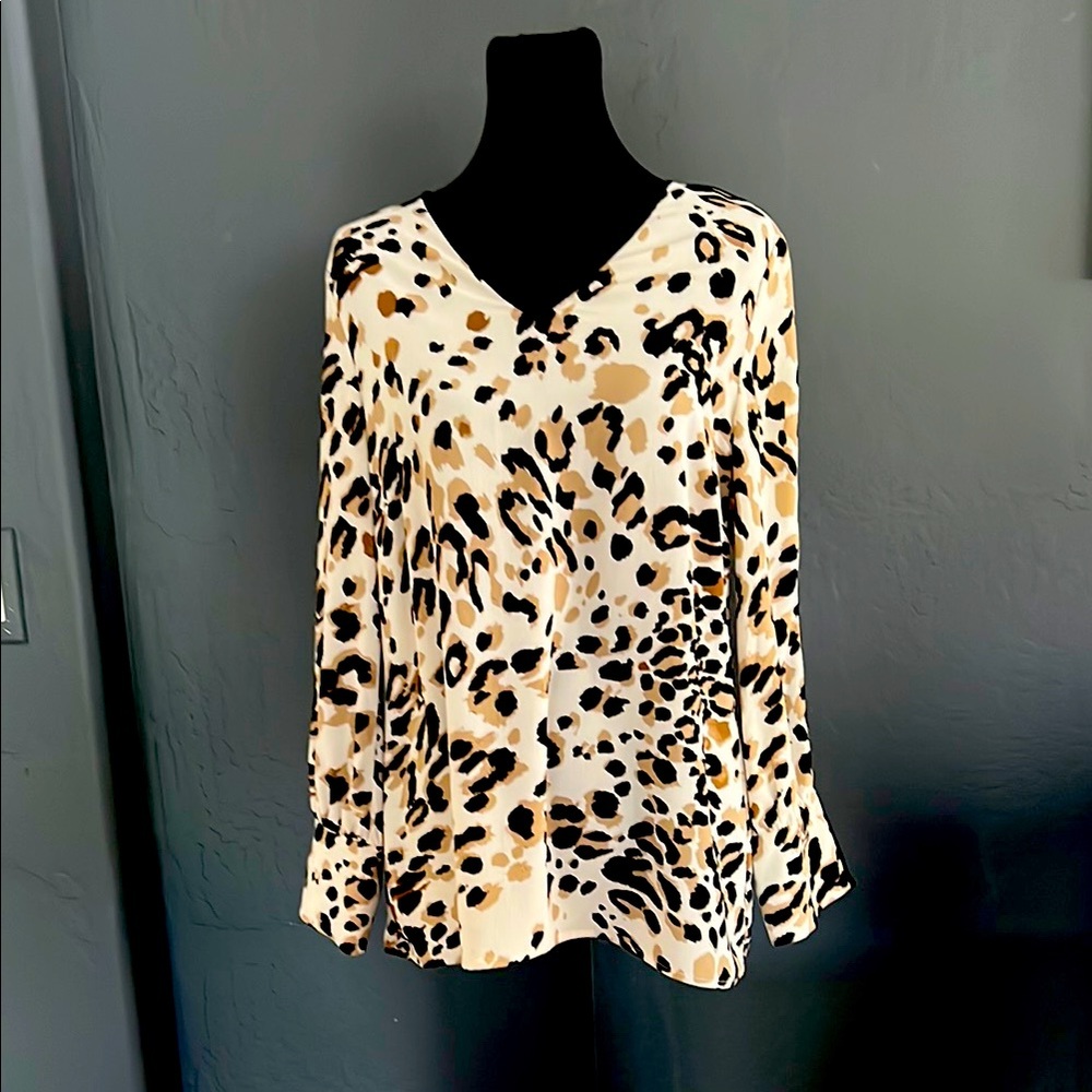 Chico's Animal Print blouse - SZ 0